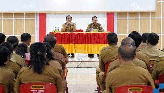 Wakil Bupati Pimpin Rakor Dengan Camat dan Kapus Se-Nias Selatan