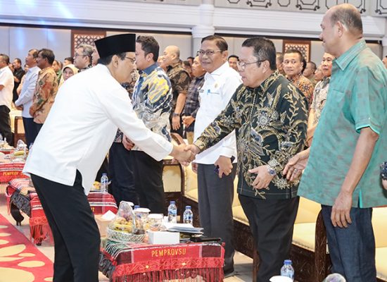Wesly Hadiri Sosialisasi Pembentukan Sekolah Rakyat Bersama Mensos di Kantor Gubernur Sumut