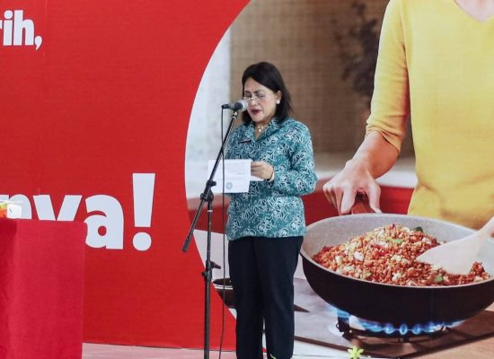Ny Liswati Ikut Bikin Sambal dan Masak Nasi Goreng di Roadshow Akademi ABC