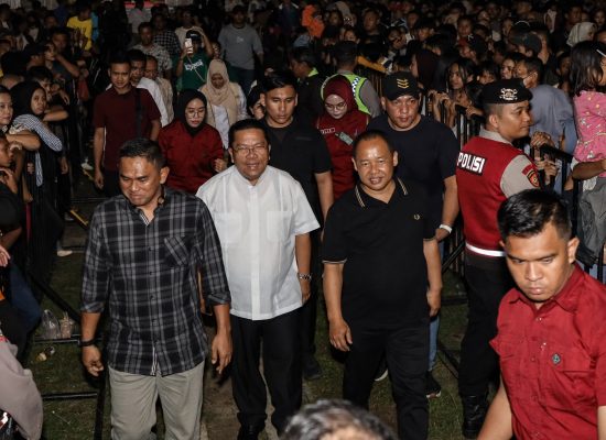 Wesly dan Forkopimda Saksikan Konser 154 Tahun Kota Pematangsiantar