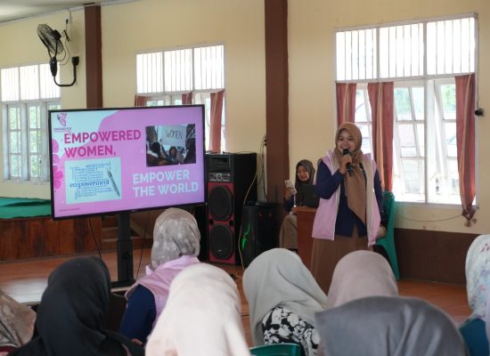 Srikandi PLN UP3 Padangsidimpuan Goes To School: PLN Hadir Menginspirasi dan Mendidik Generasi Muda