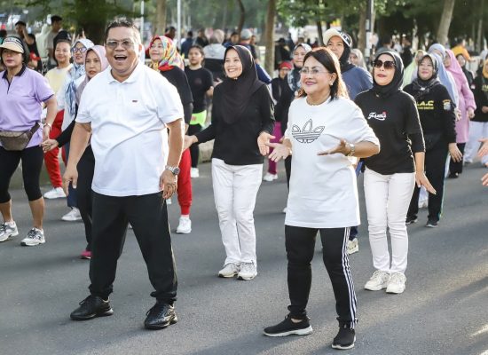 Wesly dan Ny Liswati Hadiri Car Free Day Satlantas Polres Pematangsiantar
