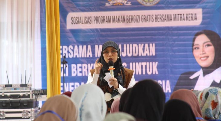 Anggota Komisi IX DPR RI bersama Mitra Kerja BGN Sosialisasikan Program MBG Kepada Warga Paya Roba