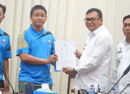 Minta Pengusaha Peternakan Urus Izin, Bupati Ingin Pantai Labu Jadi Sentra Penghasil Telur