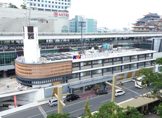 Dukung Energi Hijau, KAI Sumut Gunakan PLTS di Stasiun Medan