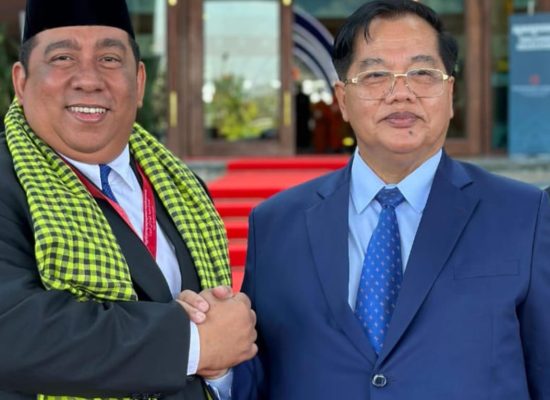 TYT Menteri Kanan Kamboja Ucapkan Selamat kepada Presiden Pemuda Masjid Dunia