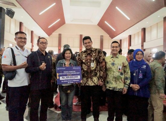 Bank Sumut Salurkan KUR untuk Dukung UMKM di Festival Kemudahan dan Perlindungan Usaha Mikro Tapanuli Utara