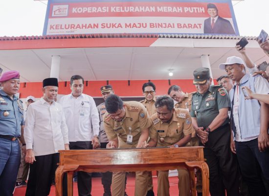 Presiden Prabowo dan Gubernur Bobby Nasution Resmikan Koperasi Merah Putih di Binjai