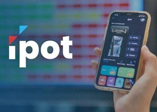 IHSG Tembus 7.000, IPOT Rekomendasikan Saham-Saham Terkait Suku Bunga dan Laba Q2