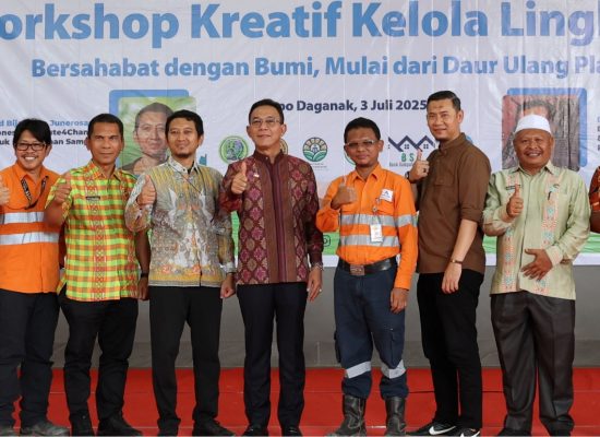 Agincourt Resources Gerakkan Aksi Ecobrick dari Hati: 10.000 Botol untuk Bumi