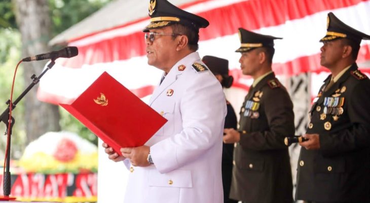 Wesly Inspektur Upacara Peringatan Detik-detik Proklamasi Kemerdekaan RI ke-80 di Lapangan Adam Malik