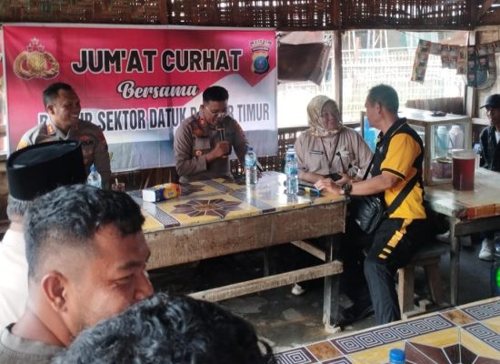 Dengarkan Keluhan Warga, Kapolres Tanjungbalai Laksanakan Jum’at curhat