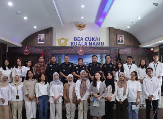 Komunita #UangKita Kembali Sambangi Bea Cukai Kuala Namu