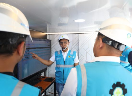 PLN Sukses Hadirkan Listrik Andal pada Event Internasional F1H2O di Danau Toba