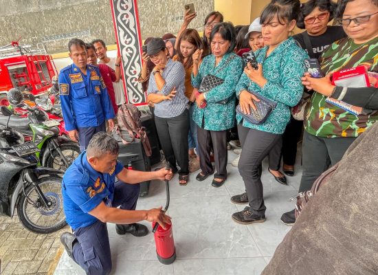 Masyarakat Siantar Marimbun Dapat Edukasi Pencegahan Kebakaran