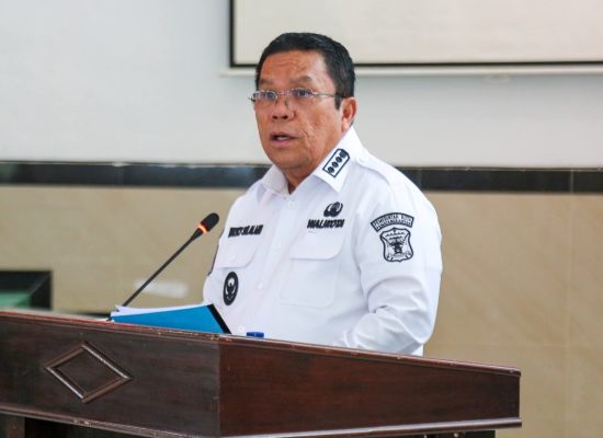 Wesly Tanggapi Pemandangan Umum Fraksi DPRD terhadap Nota Keuangan atas Rancangan P-APBD 2025