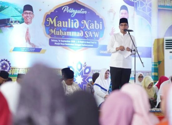 Wali Kota Medan Ajak Teladani Akhlak Rasulullah di Peringatan Maulid Nabi di Masjid Raya Kedatukan Sunggal