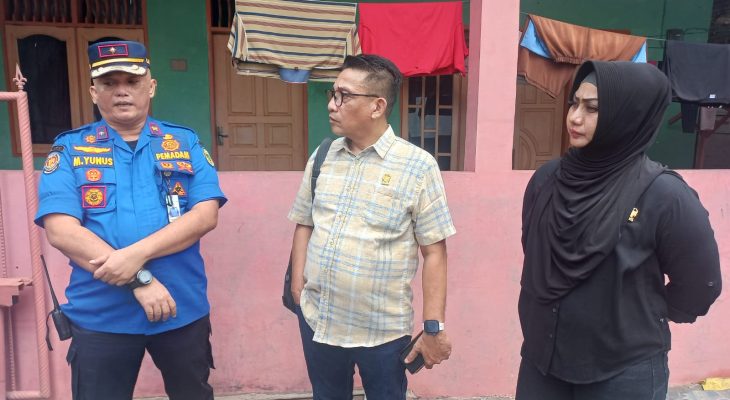 Anggota DPRD Kota Medan Tinjau Pemukiman Pinggiran Sungai, Usulkan Alat Pemadam Kebakaran di Setiap Kelurahan