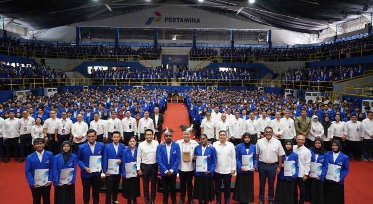 Siapkan Talenta untuk Menghadapi Trilema Energi, UPER Lantik ±1.400 Mahasiswa dan Naikkan Beasiswa 30% di 2025