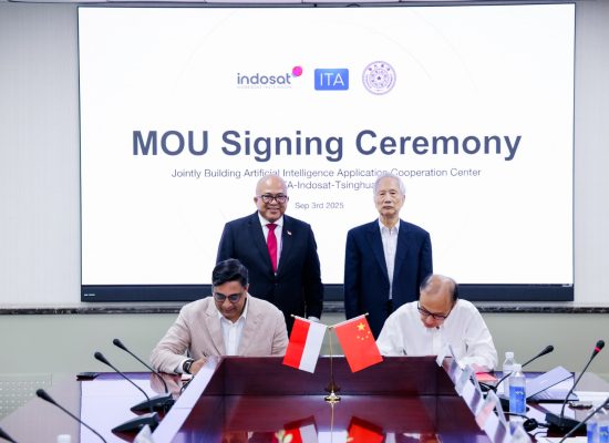 Indosat, ITA, dan Tsinghua University Berkolaborasi Bentuk AI Application Cooperation Center untuk Perkuat Ekosistem AI Indonesia