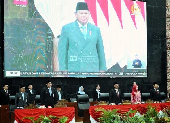 Bobby Nasution dan Wagub Surya Hadiri Pidato Kenegaraan Presiden Prabowo di DPRD Sumut