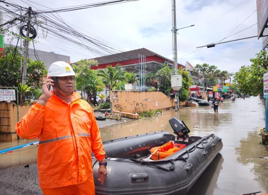 Listrik Pulih, Aktivitas Warga Bali Kembali Normal Pasca Banjir dan Longsor