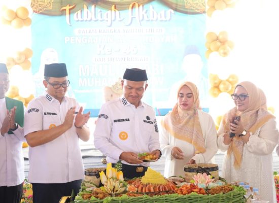 Wali Kota Tanjungbalai Hadiri Tabligh Akbar dan Yaumul Milad ke-46 Pengajian Al-Hidayah