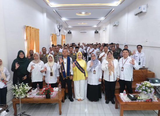 Wali Kota dan Ketua TP-PKK Tanjungbalai Dikukuhkan Sebagai Ayah Teladan dan Bunda Genre Kota Tanjungbalai