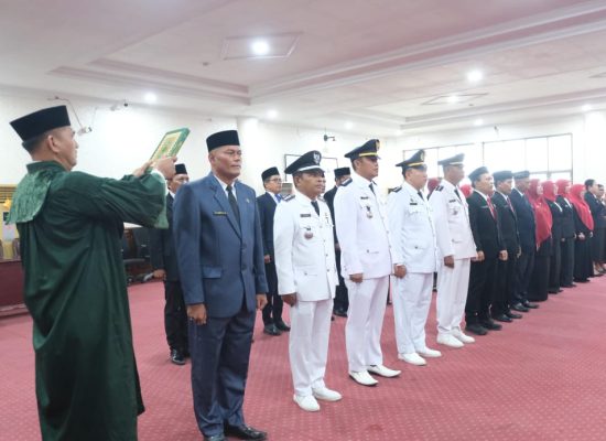 Wali Kota Tanjungbalai Lantik Pejabat Tinggi Pratama dan Pejabat Administrator