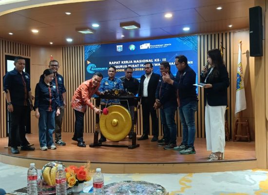 IWO Gelar Rakernas Ke III Tahun 2025, Ratusan Wartawan Dari Sabang Sampai Marauke Hadir Di Jakarta