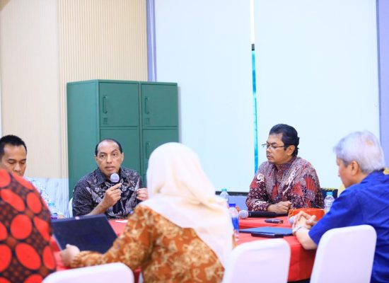 OJK Fasilitasi Pertemuan DSI dan Lender Bahas Penyelesaian Dana Tertunda