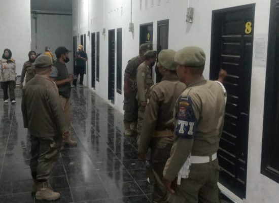 Razia Pekat, Satpol PP Bersama Tim Gabungan Amankan 25 Orang dan 1 WNA Suriah