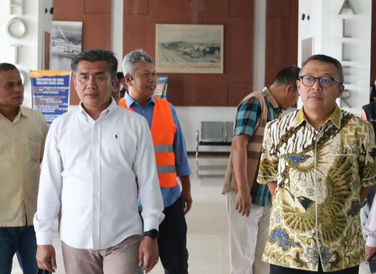 Direktur Keuangan dan Direktur Operasi Pelindo Tinjau Pelabuhan Belawan untuk Penguatan Layanan dan Efisiensi Operasional