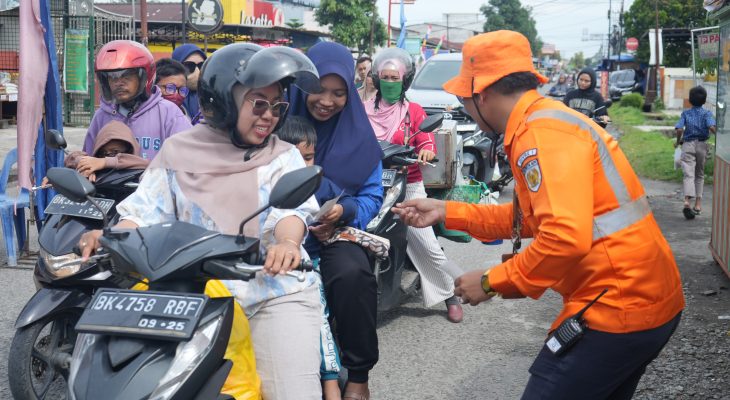 KAI Sumut Gandeng Komunitas Railfans Sosialisasikan Keselamatan di Perlintasan Sebidang Binjai