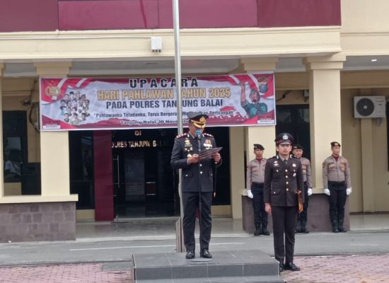 Kapolres Tanjungbalai Pimpin Upacara Hari Pahlawan