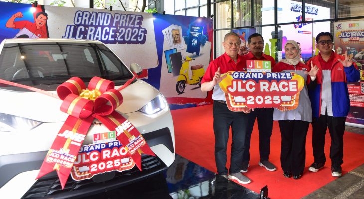 JNE ‘Bergerak Bersama’ di HUT ke-35 siapkan 2 unit Mobil dan Promo HARBOKIR