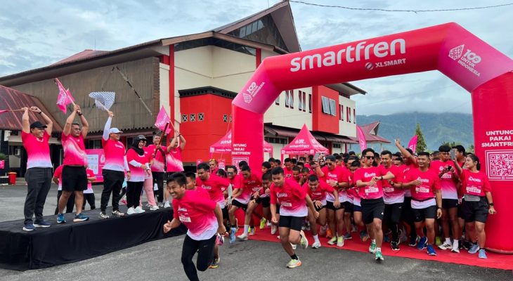 SMARTFREN Fun Run 2025 di Tapteng Pecahkan Rekor MURI, Ribuan Warga Antusias Ikut