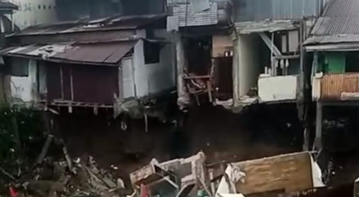 Longsor di Jalan Multatuli, Tiga Rumah Rusak Parah, Warga: Belum ada bantuan datang dari pemerintah