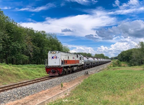 KAI Percepat Distribusi BBM di Sumatera Utara, Perjalanan Kereta Angkutan Ditambah Dua Kali Lipat