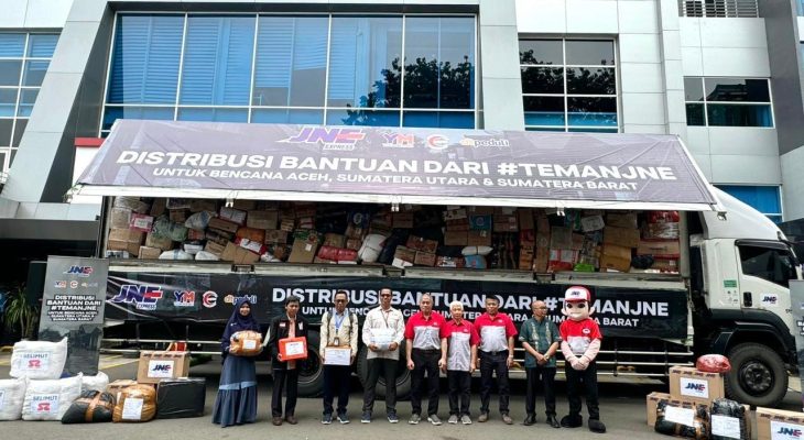 JNE Fasilitasi Pengiriman Bantuan 500 Ton untuk Korban Banjir dan Longsor di Aceh, Sumut, dan Sumbar