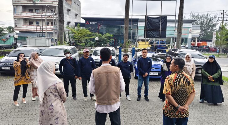 Pelindo Regional 1 Lepas 20 Relawan dan Salurkan Bantuan untuk Korban Banjir di Langsa