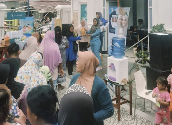Klinik Pratama Amanda Lasdi Gelar Cek Kesehatan dan Makan Gratis, Wujud Kepedulian bagi Korban Banjir di Medan Deli