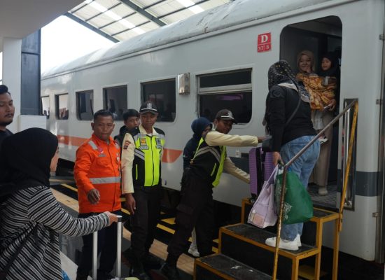 Kado Natal dan Tahun Baru: Penataan Stasiun Perbaungan Tuntas, Masyarakat Serdang Bedagai Kini Lebih Nyaman Naik Kereta Api