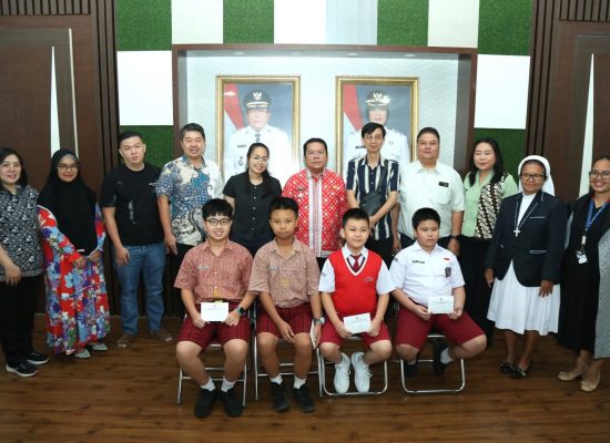 Wali Kota Wesly Bangga dan Kagum Siswa Kota Pematangsiantar Raih Prestasi Nasional dan Internasional