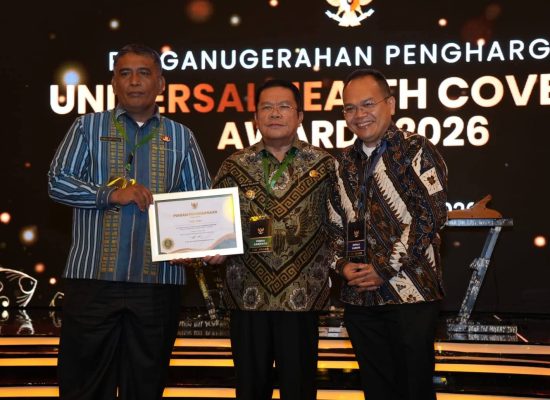 Wali Kota Wesly Terima Penghargaan UHC Award Tahun 2026