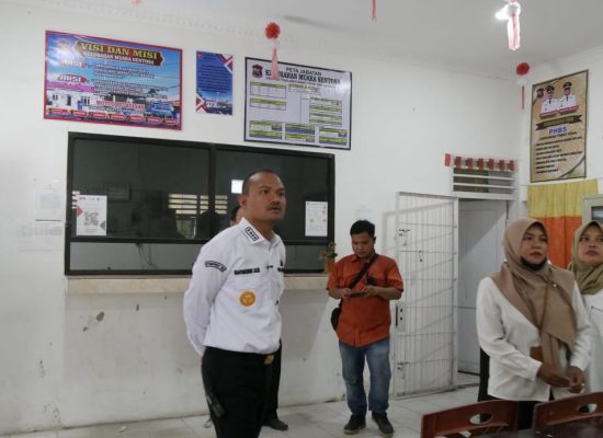 Wali Kota Tanjungbalai Sidak Kantor Lurah Muara Sentosa, Tekankan Disiplin dan Pelayanan Prima