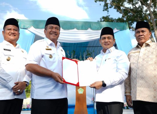 Kemenag Terima Sertifikat Hibah Tanah Pembangunan MAN Insan Cendekia Asahan