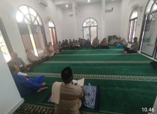 Perkuat Iman dan Mental, Personel Polres Tanjung Balai Ikuti Kegiatan Binrohtal