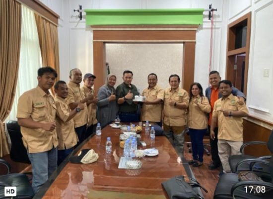 Forwaka Tanjungbalai Beri Kejutan Kepada Kajari