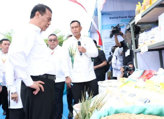 BULOG Pecahkan Rekor Serapan Gabah Tertinggi Sepanjang Sejarah, Perkuat Swasembada Pangan 2025